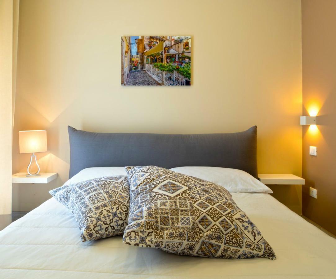 Taormina Bedda Rooms エクステリア 写真