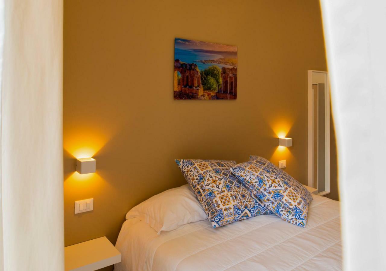 Taormina Bedda Rooms エクステリア 写真